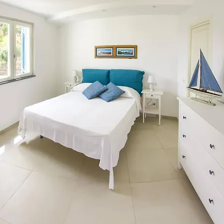 Giannetta Сasa de vacaciones Canneto (Lipari)